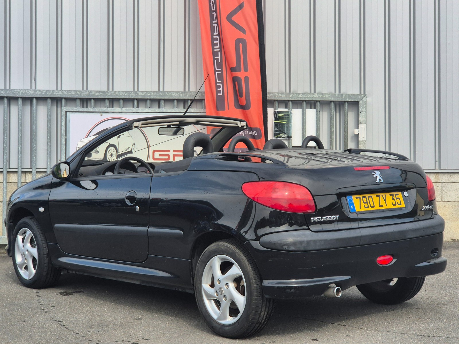 Peugeot 206 CC 1.6I 16V - vue 1