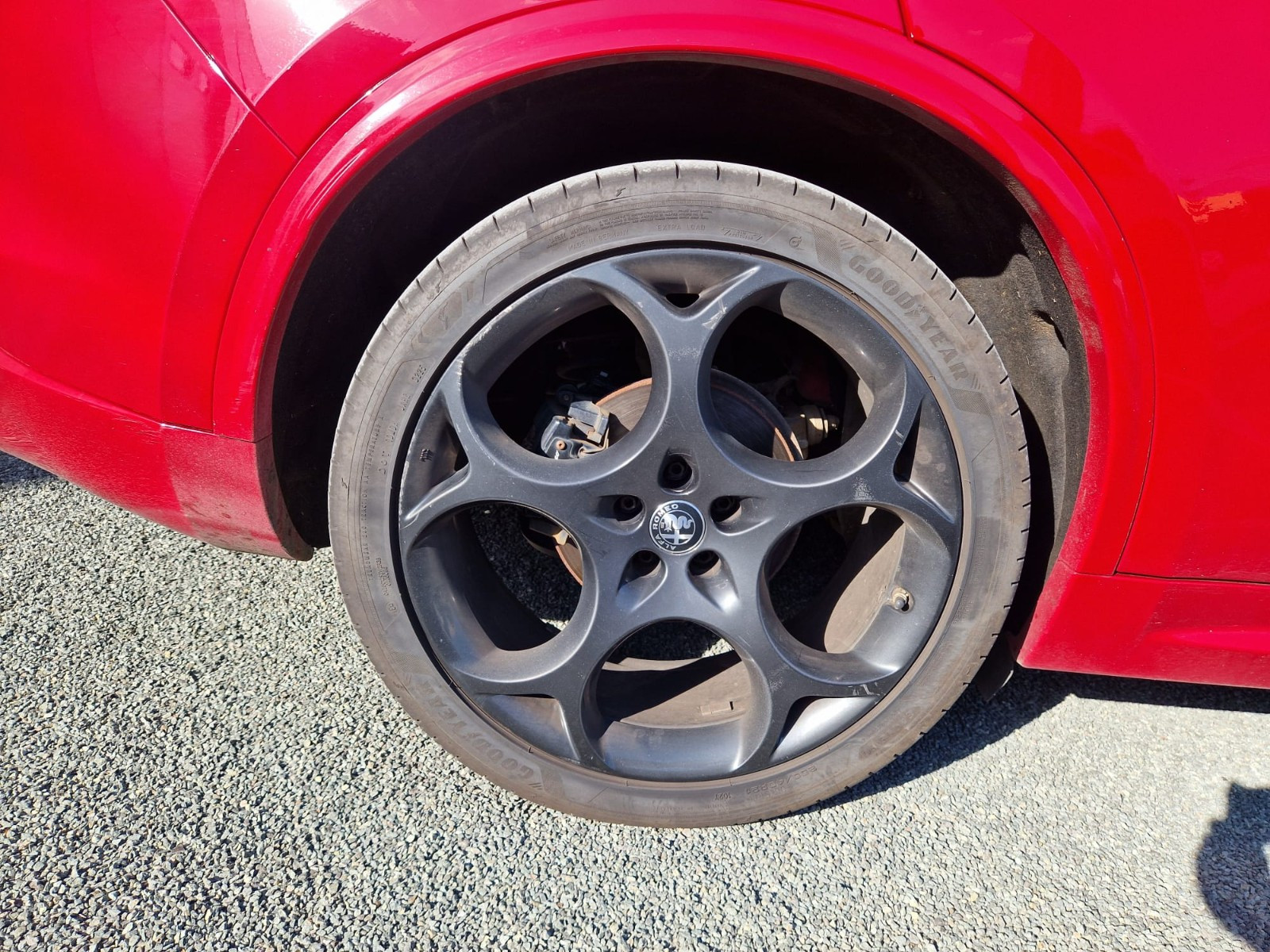 Alfa Romeo STELVIO ESTREMA Q4 2.2 JTD 210CV – GARANTIE 12 MOIS — photo 13