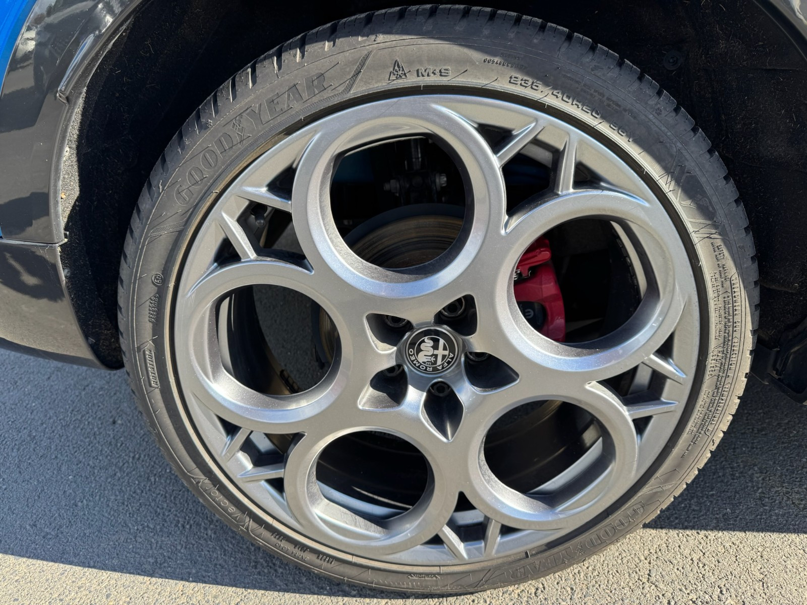 Alfa Romeo Tonale - vue 1