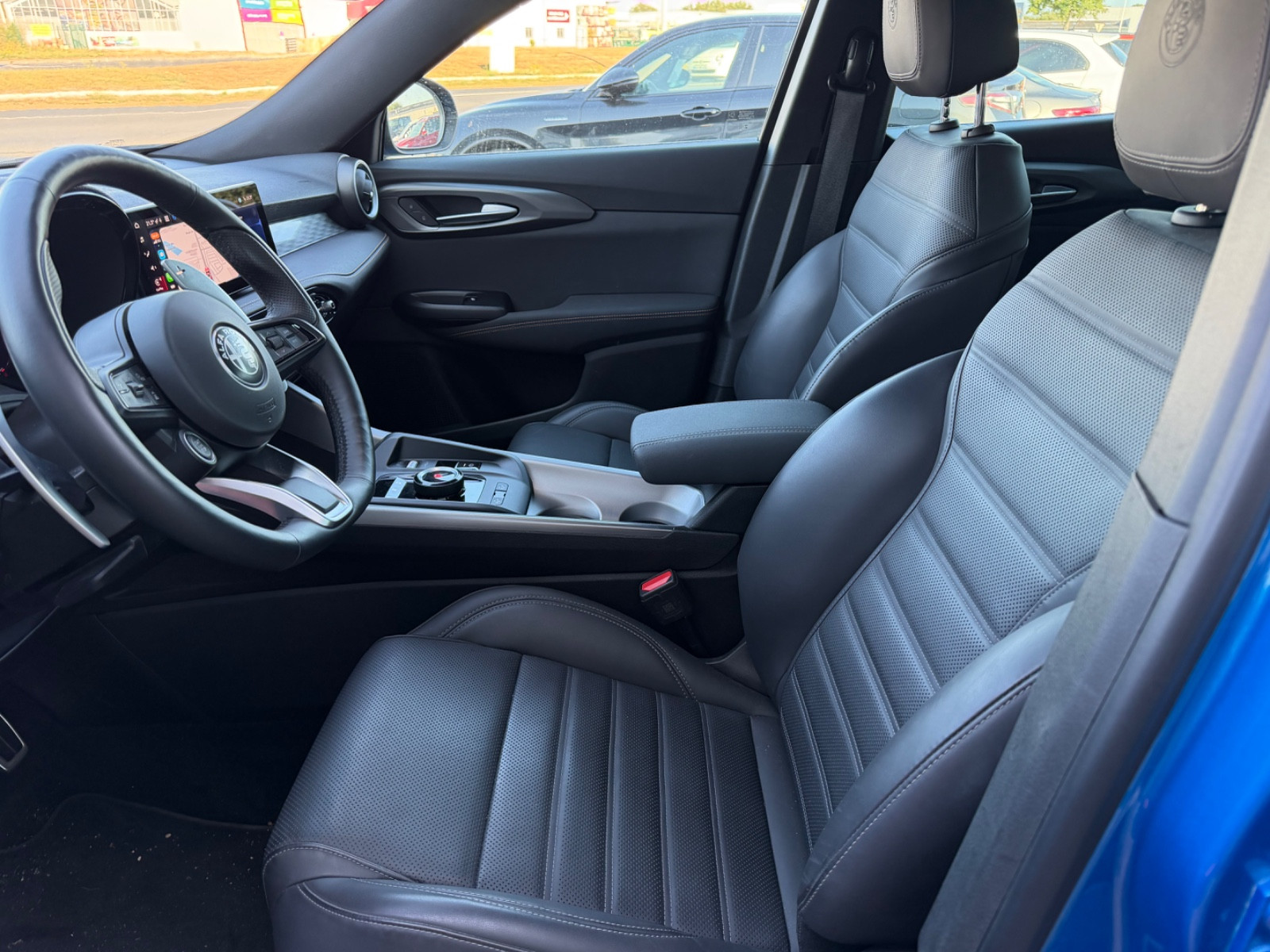 Alfa Romeo  Tonale Veloce TCT7 MHEV 160 CH - vue 1