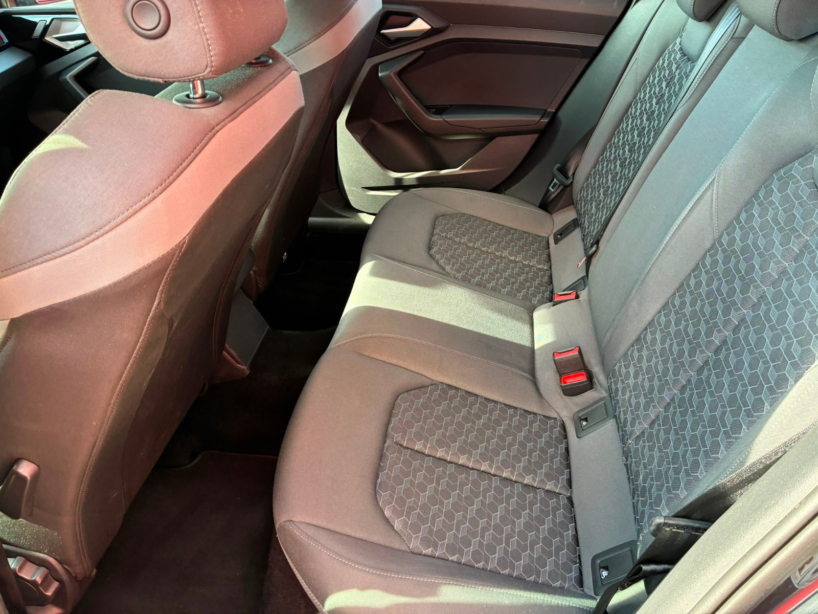 Audi A1 Sportback Business line 30 1.0 TFSI 116cv S-tronic 7 – SUIVI AUDI – GARANTIE 12 MOIS — photo 19