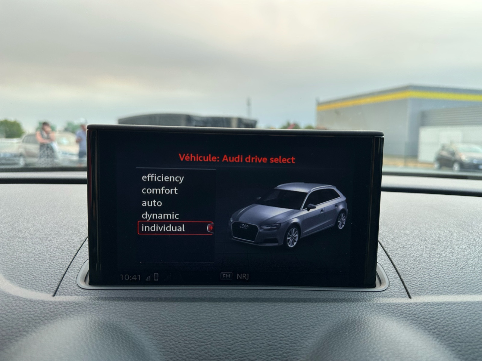 Audi A3 2.0 TDI 150 CH DESIGN LUXE – GARANTIE 12 MOIS — photo 32