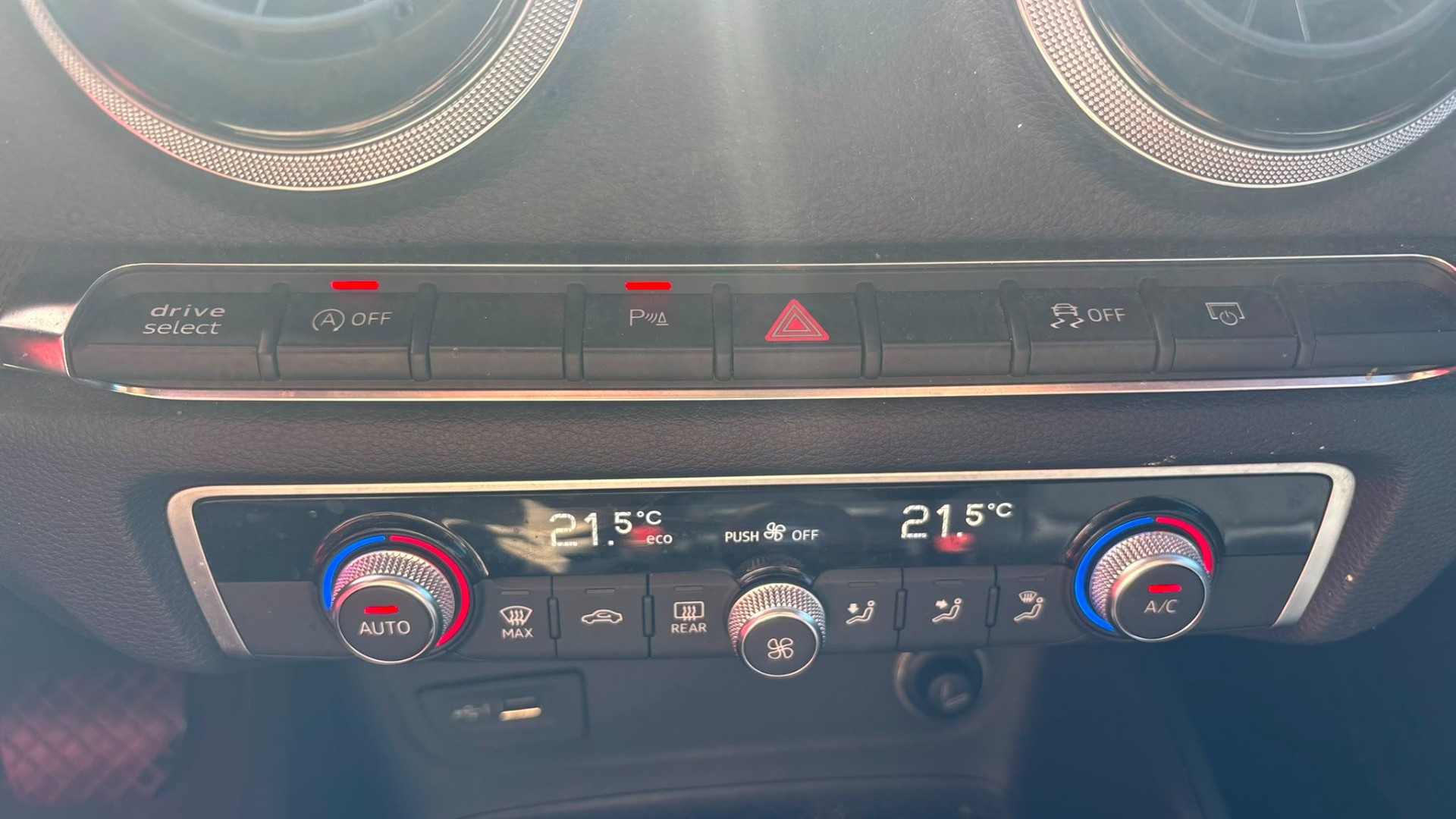 Audi A3 Sportback DESIGN LUXE 1.6 TDI 116 CV – GARANTIE 12 MOIS — photo 18