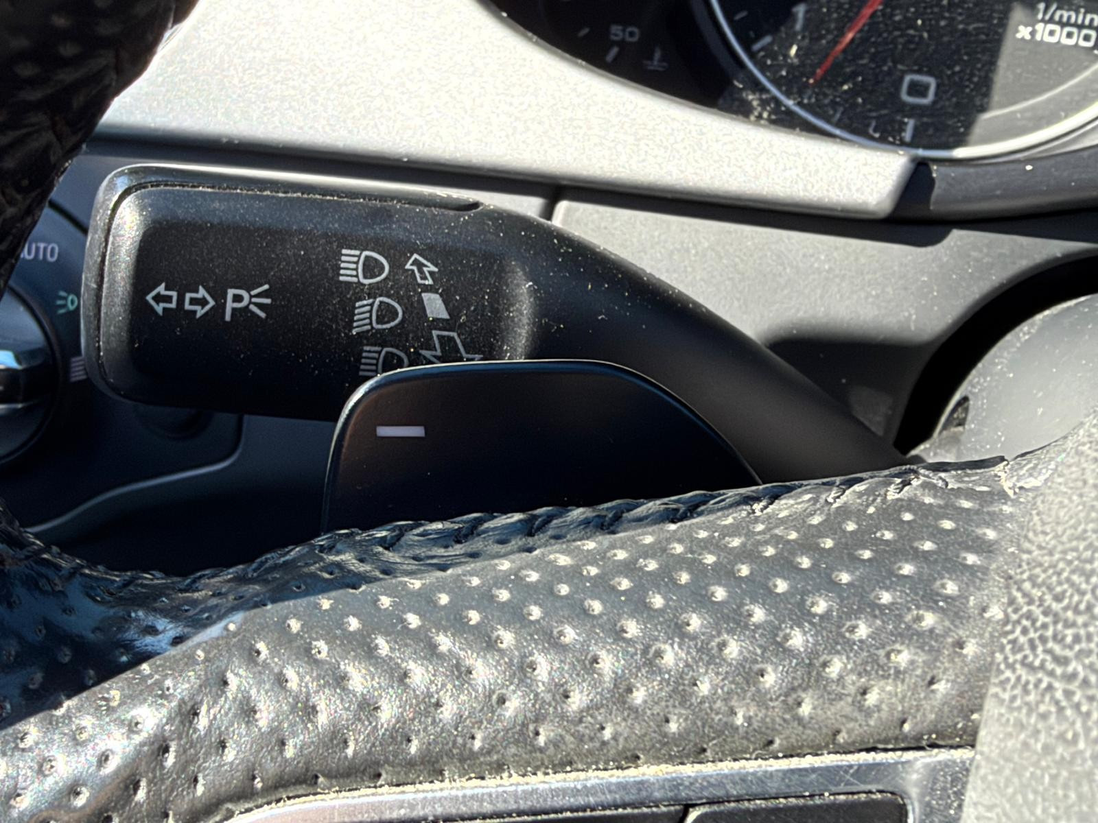 Audi A4 ALLROAD - vue 1