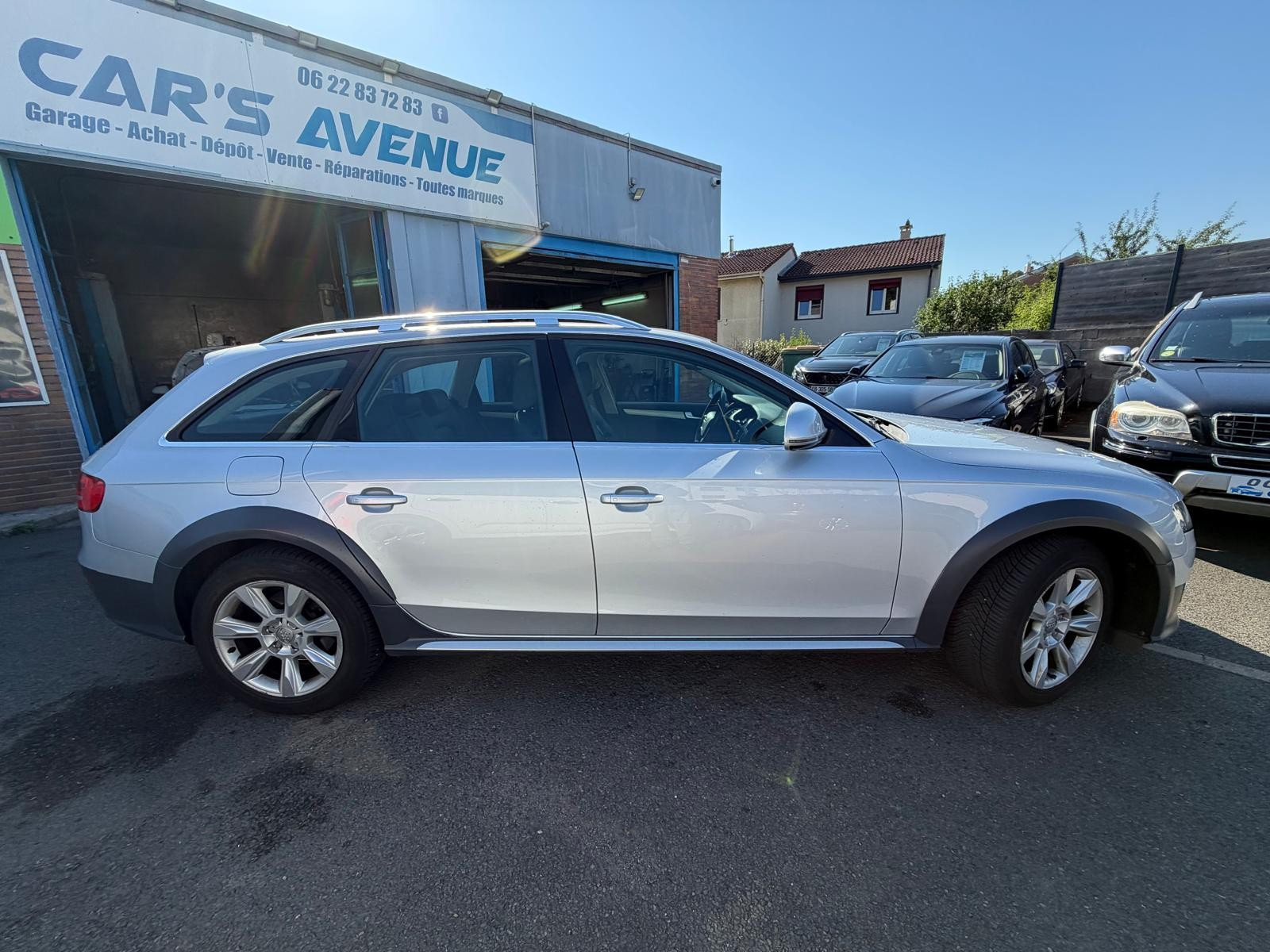 Audi A4 ALLROAD - vue 1