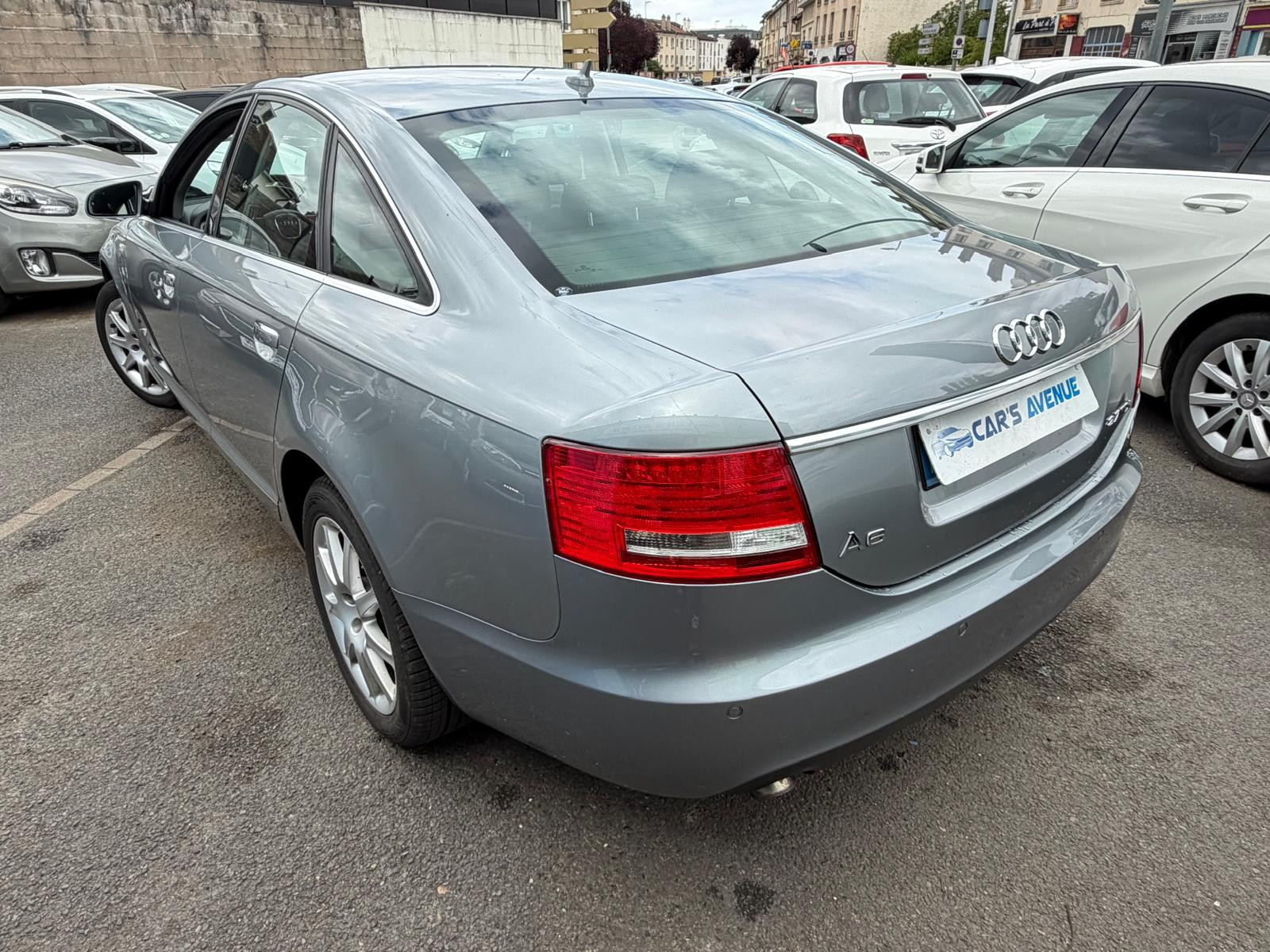 Audi A6 BERLINE - vue 1