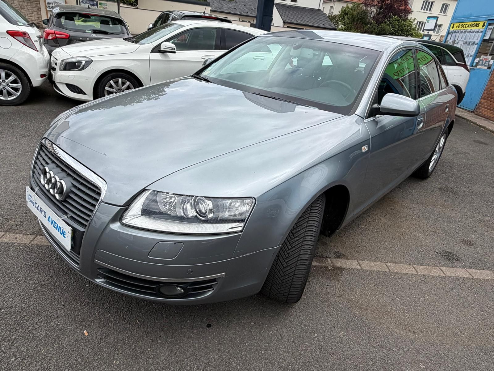 Audi A6 BERLINE - vue 1