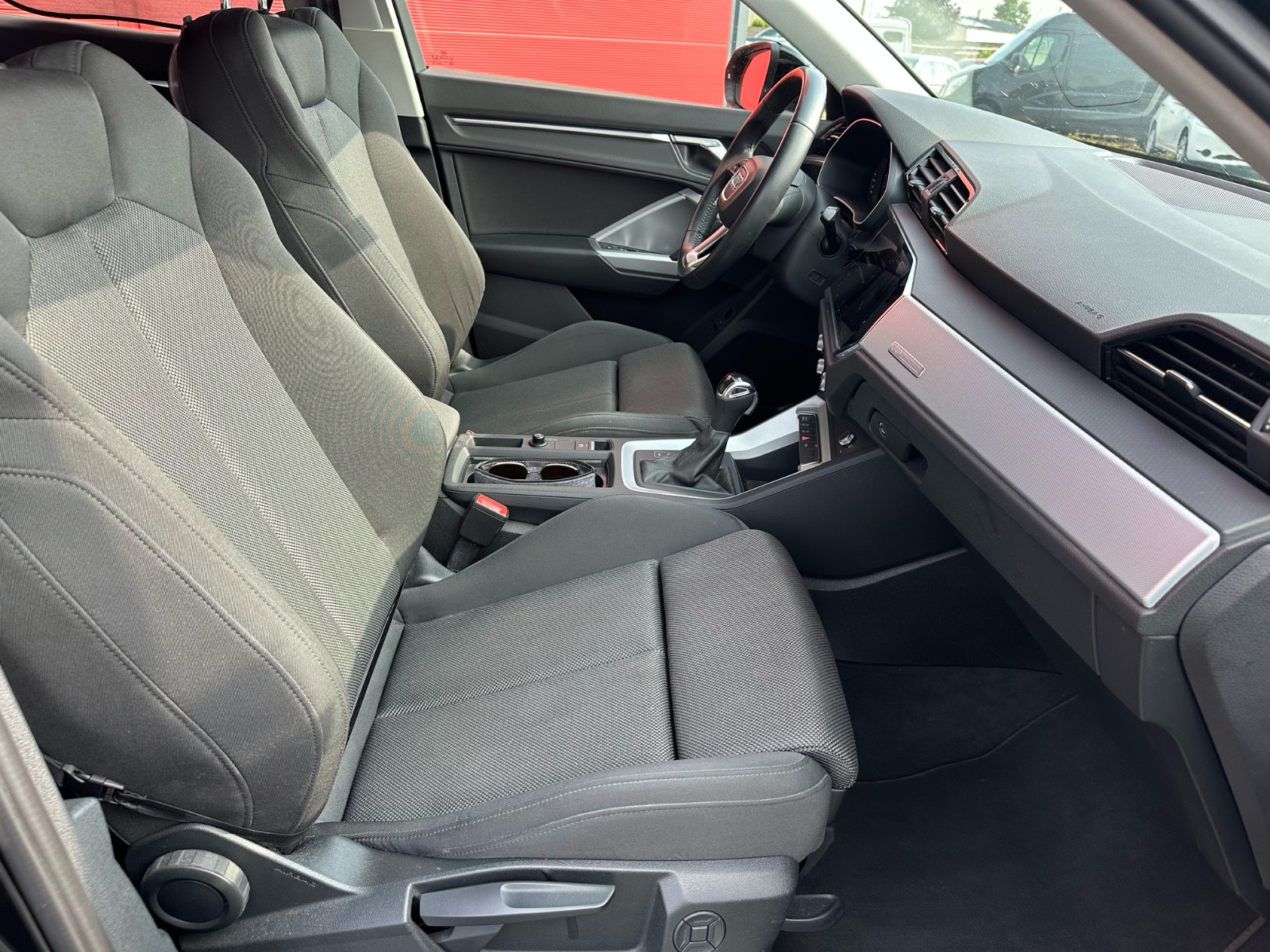 Audi Q3 2.0 TDI 150 CH S-LINE – GARANTIE 12 MOIS — photo 19
