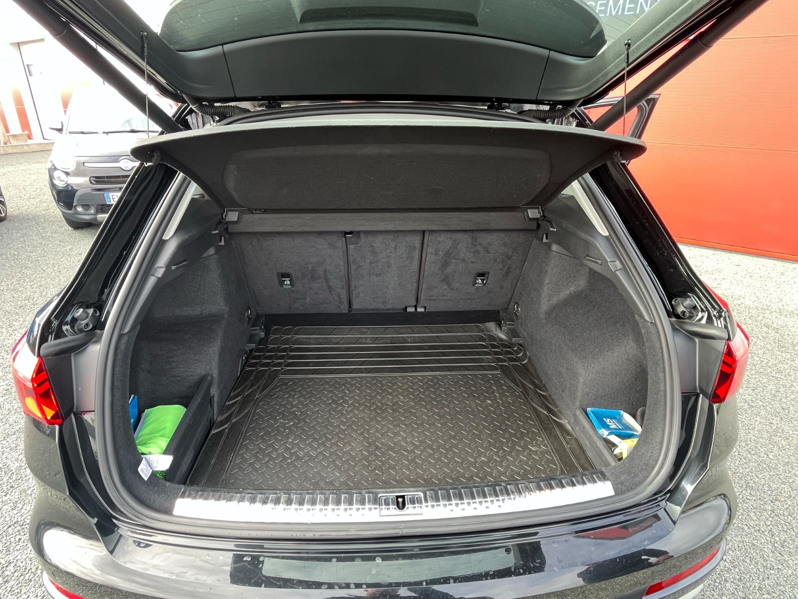 Audi Q3 SPORTBACK 35 TDI Business Line S-tronic – GARANTIE 12 MOIS — photo 13