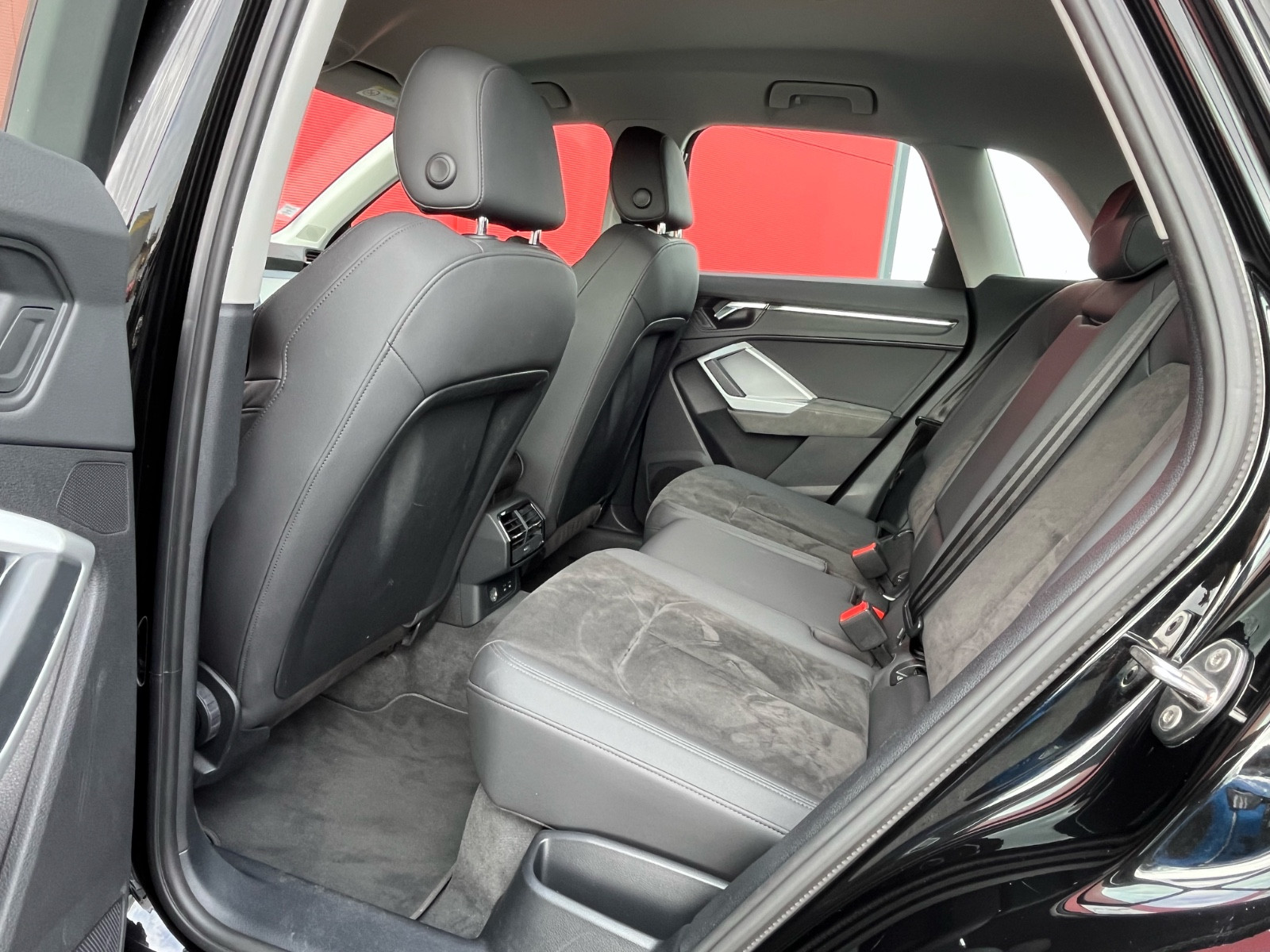 Audi Q3 SPORTBACK 35 TDI Business Line S-tronic – GARANTIE 12 MOIS — photo 9