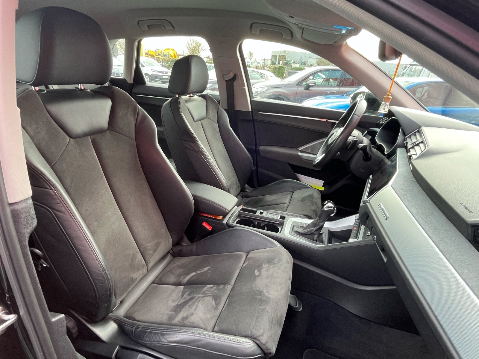 Audi Q3 SPORTBACK 35 TDI Business Line S-tronic – GARANTIE 12 MOIS — photo 11