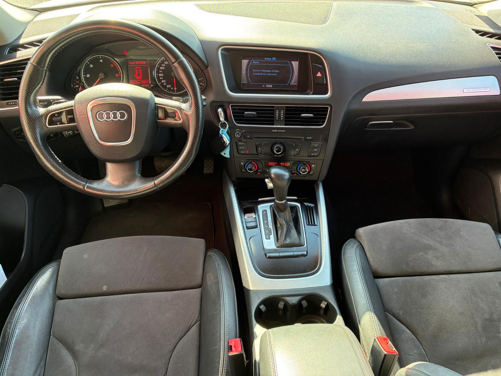 Audi Q5 Avus quattro S-tronic7 2.0 TDI 170cv – GARANTIE 12 MOIS — photo 9