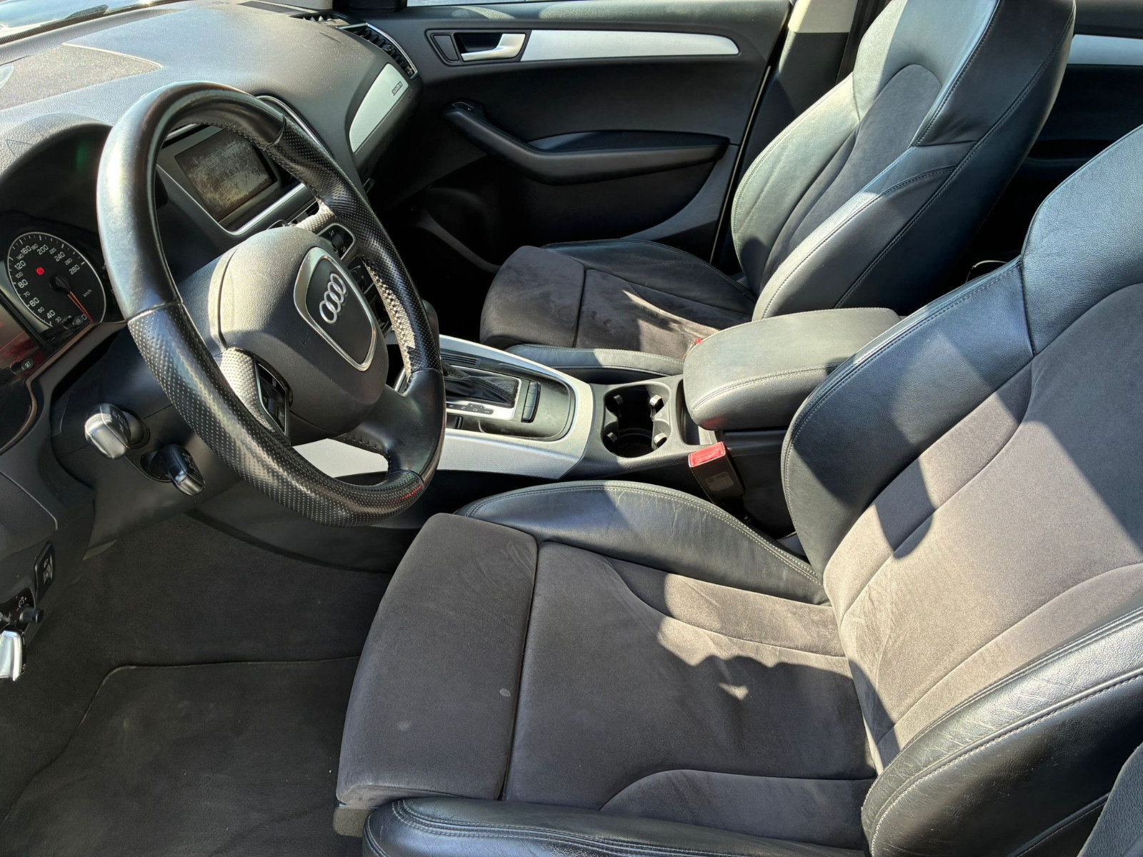 Audi Q5 Avus quattro S-tronic7 2.0 TDI 170cv – GARANTIE 12 MOIS — photo 11