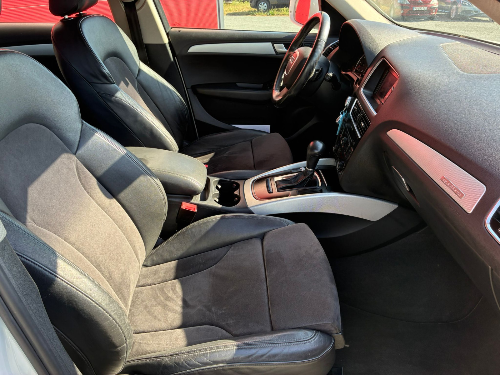Audi Q5 Avus quattro S-tronic7 2.0 TDI 170cv – GARANTIE 12 MOIS — photo 15