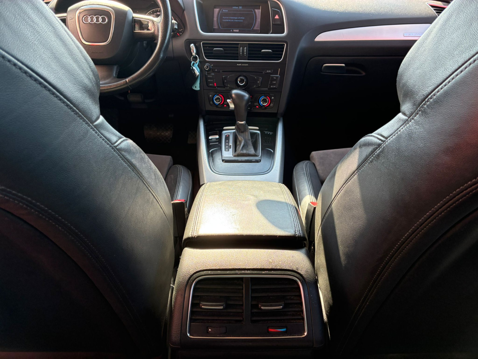 Audi Q5 Avus quattro S-tronic7 2.0 TDI 170cv – GARANTIE 12 MOIS — photo 25