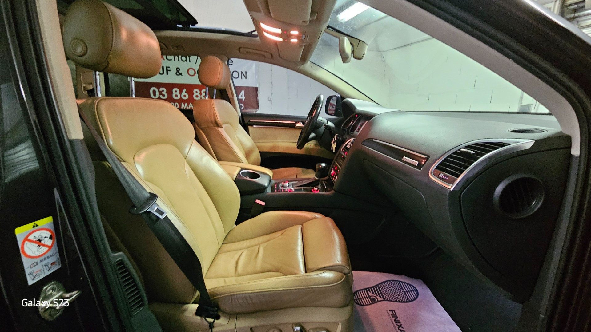 Audi Q7 - vue 1