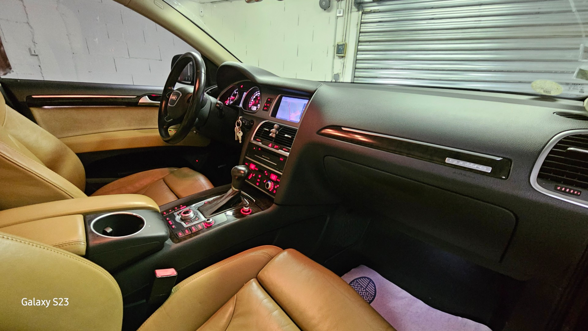 Audi Q7 - vue 1
