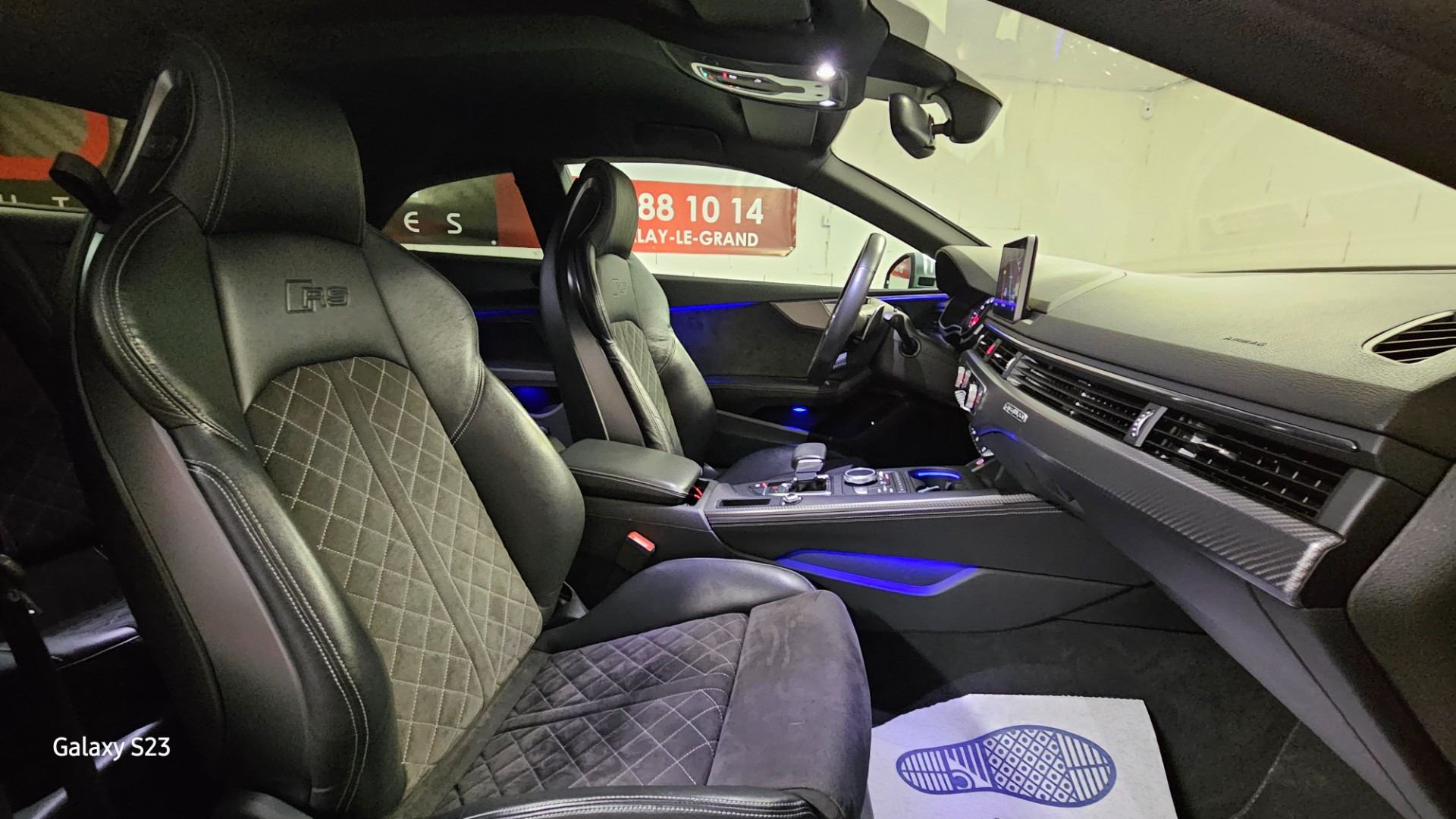 Audi RS5 - vue 1