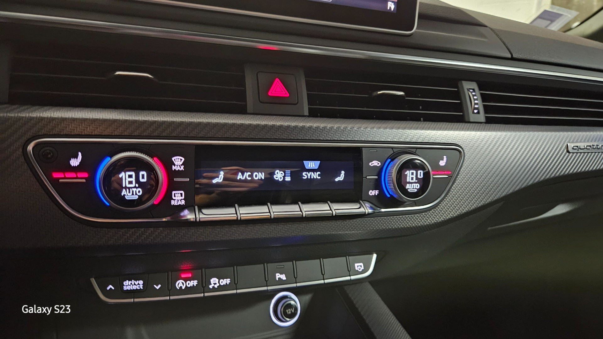 Audi RS5 - vue 1