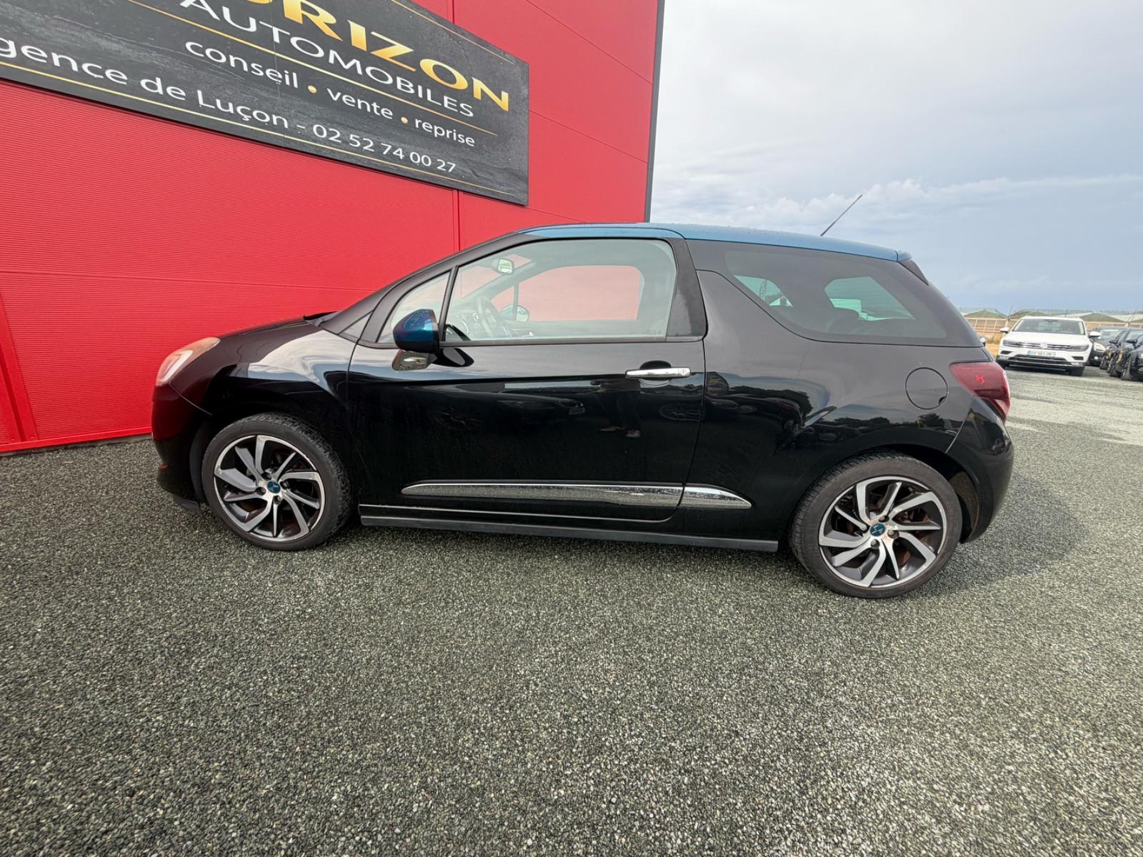 Citroën DS3 EMERAUDE ADDICT 110 CV ENTRETIEN CITROEN -GARANTIE 12 MOIS — photo 6