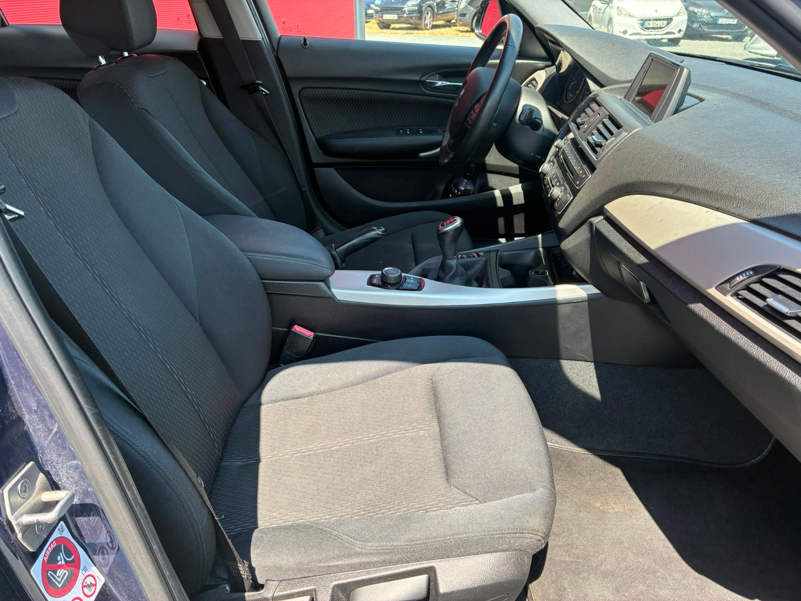 B.M.W. Série 1 Berline 5porte 116d Premiere 1.5L 116cv – GARANTIE 12 MOIS — photo 15