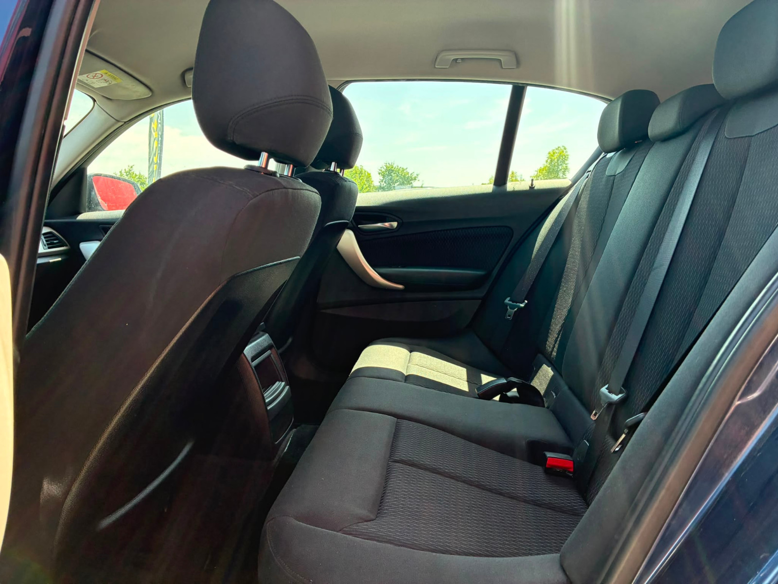 B.M.W. Série 1 Berline 5porte 116d Premiere 1.5L 116cv – GARANTIE 12 MOIS — photo 21