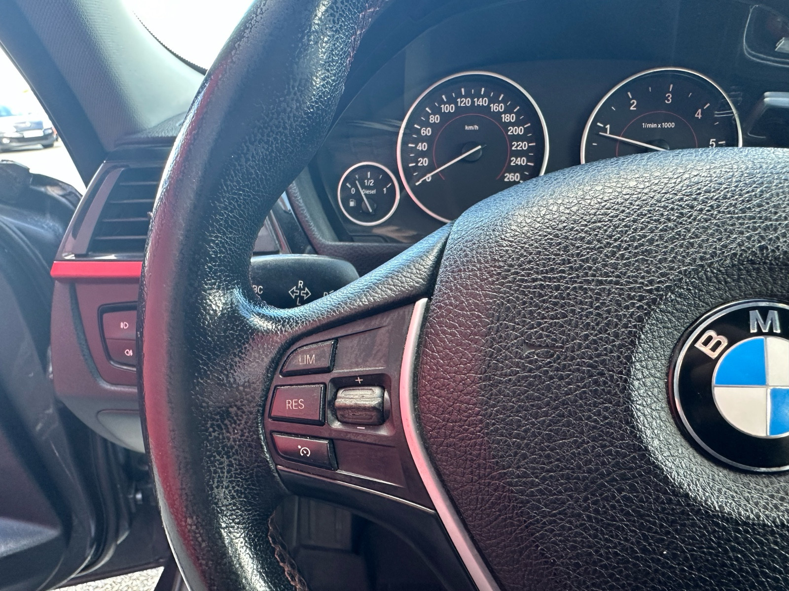 B.M.W. SERIE 3 318d Sport 2.0 143 cv Steptronic – GARANTIE 12 MOIS — photo 22