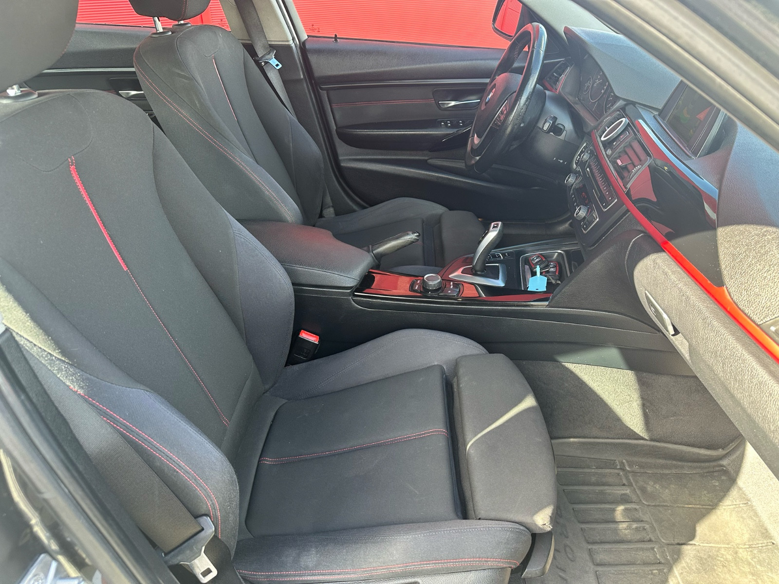 B.M.W. SERIE 3 318d Sport 2.0 143 cv Steptronic – GARANTIE 12 MOIS — photo 14