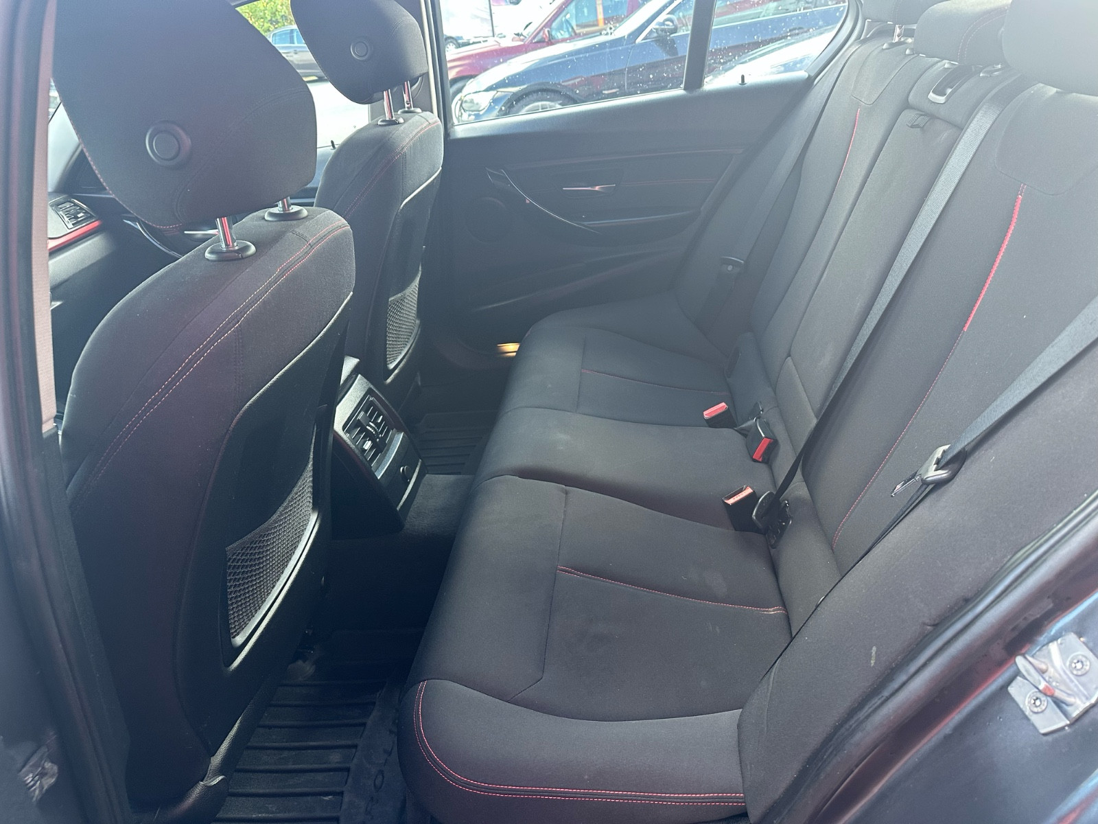 B.M.W. SERIE 3 318d Sport 2.0 143 cv Steptronic – GARANTIE 12 MOIS — photo 17
