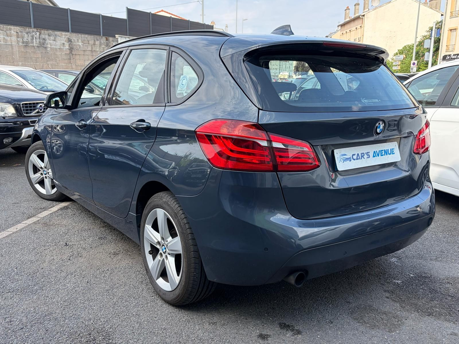 B.M.W. 2 Active Tourer - vue 1
