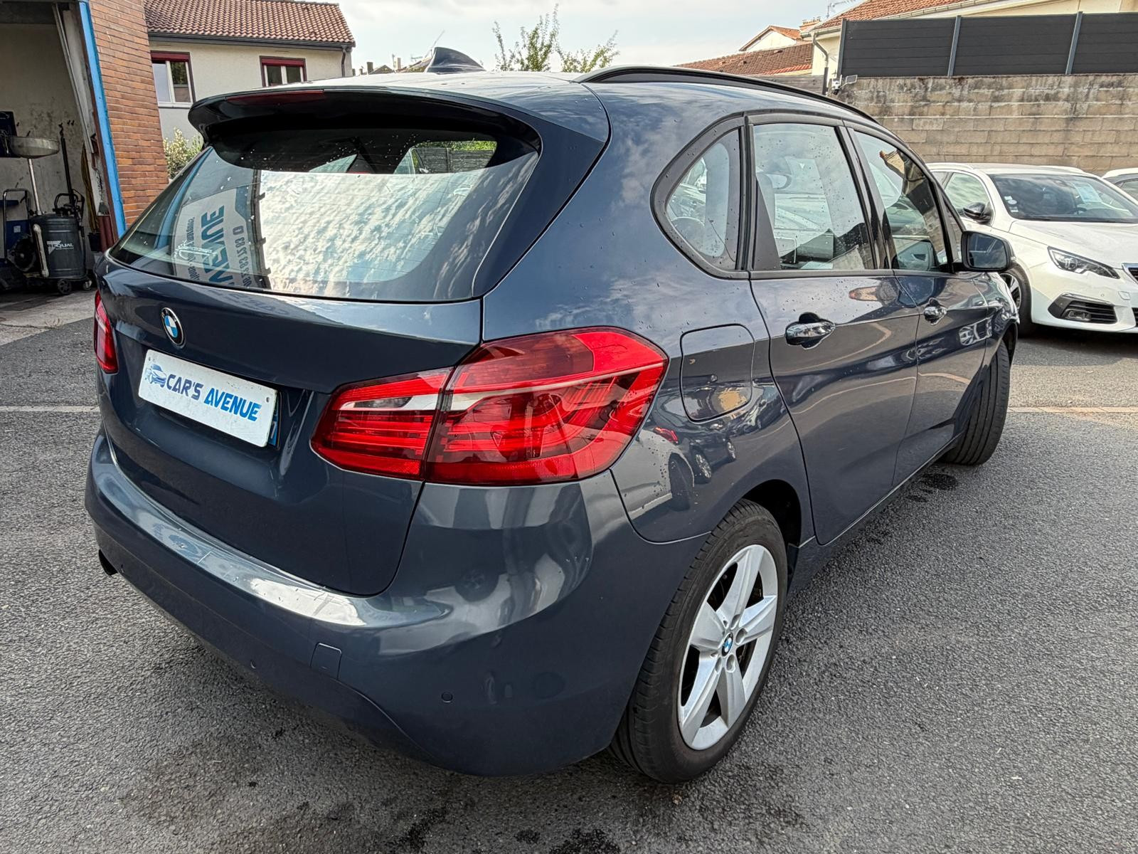 B.M.W. 2 Active Tourer - vue 1