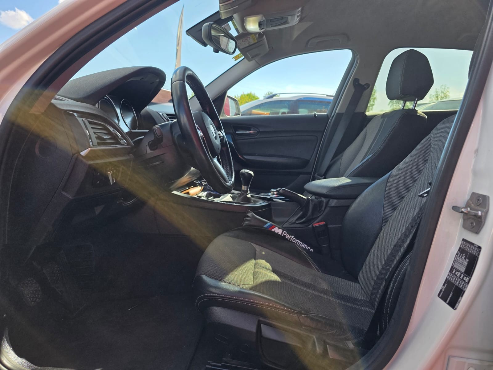 BMW SERIE 1 116d 116ch EfficientDynamics Edition Premiere 5p – GARANTIE 12 MOIS — photo 10