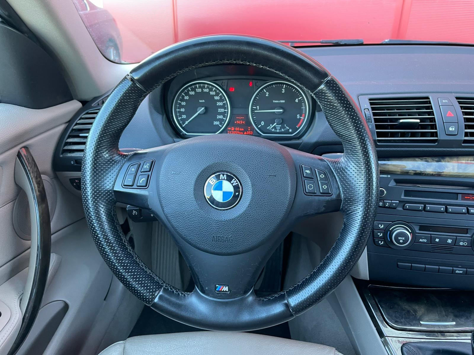 B.M.W. SERIE 1 (E82) Coupé 120d 2.0 d 177 cv – GARANTIE 12 MOIS — photo 14
