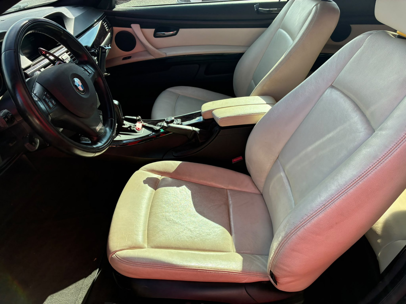 BMW Série 3 330d 245ch Pack Individual – GARANTIE 12 MOIS — photo 11