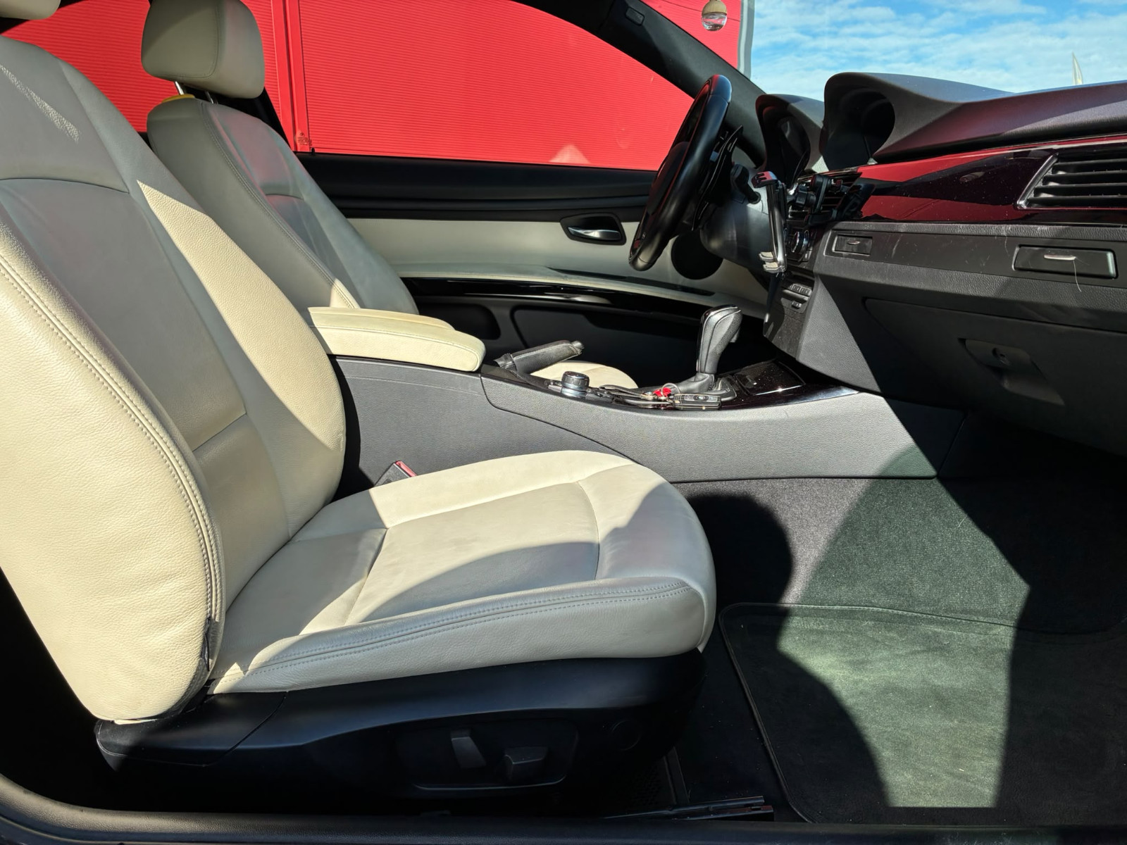 BMW Série 3 330d 245ch Pack Individual – GARANTIE 12 MOIS — photo 14