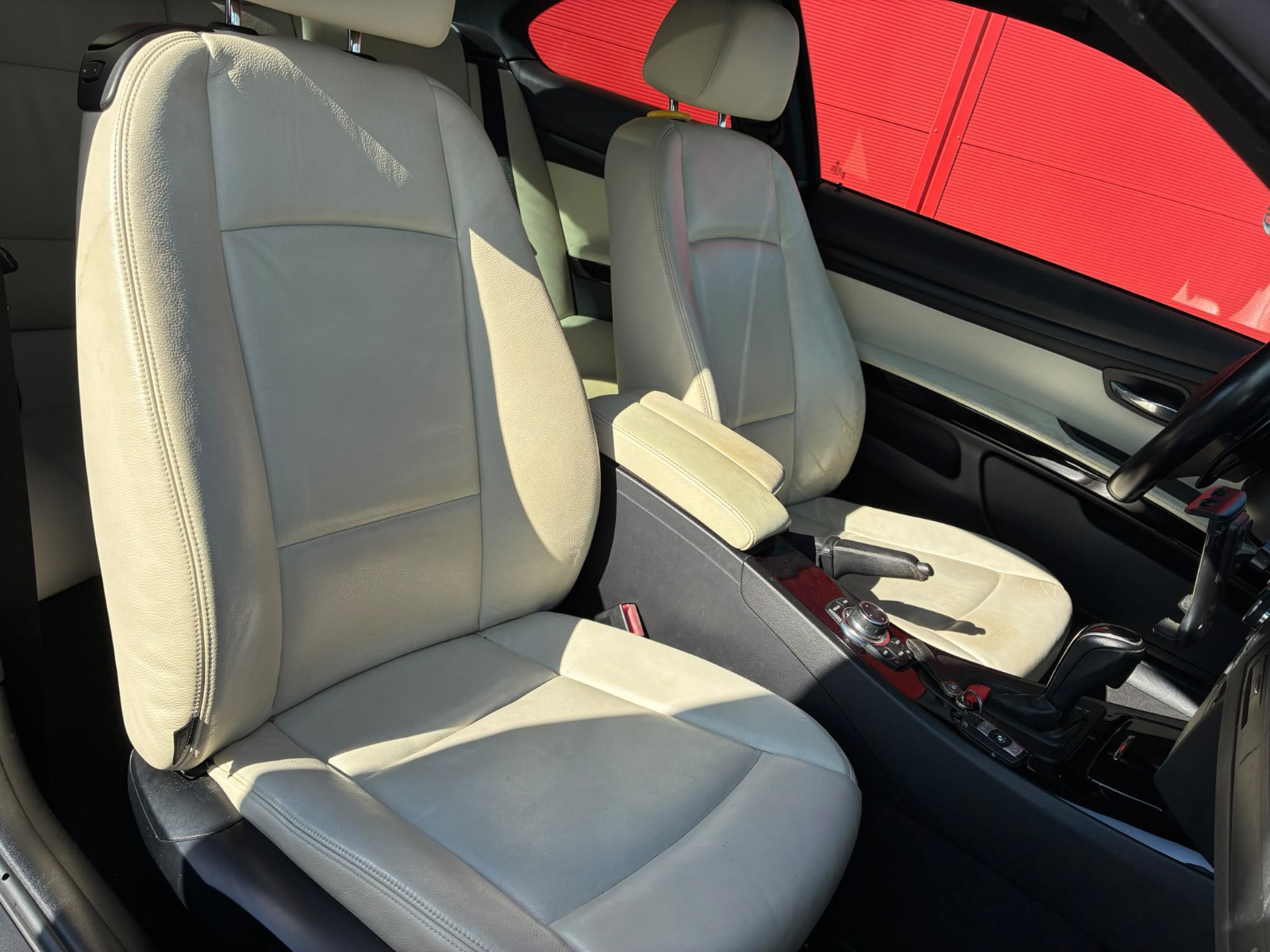 BMW Série 3 330d 245ch Pack Individual – GARANTIE 12 MOIS — photo 16