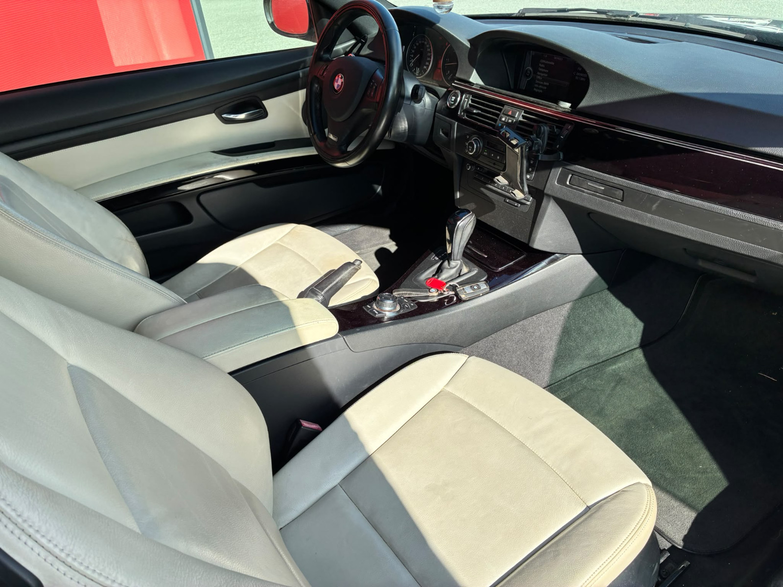 BMW Série 3 330d 245ch Pack Individual – GARANTIE 12 MOIS — photo 17