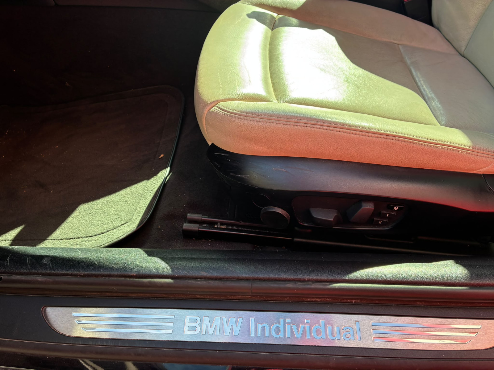 BMW Série 3 330d 245ch Pack Individual – GARANTIE 12 MOIS — photo 34