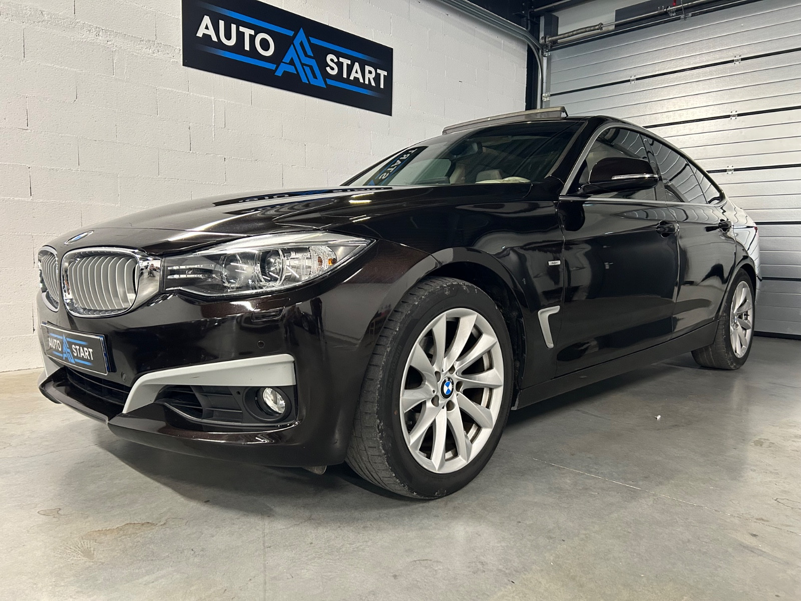 B.M.W. Série 3 320i Modern Sport
