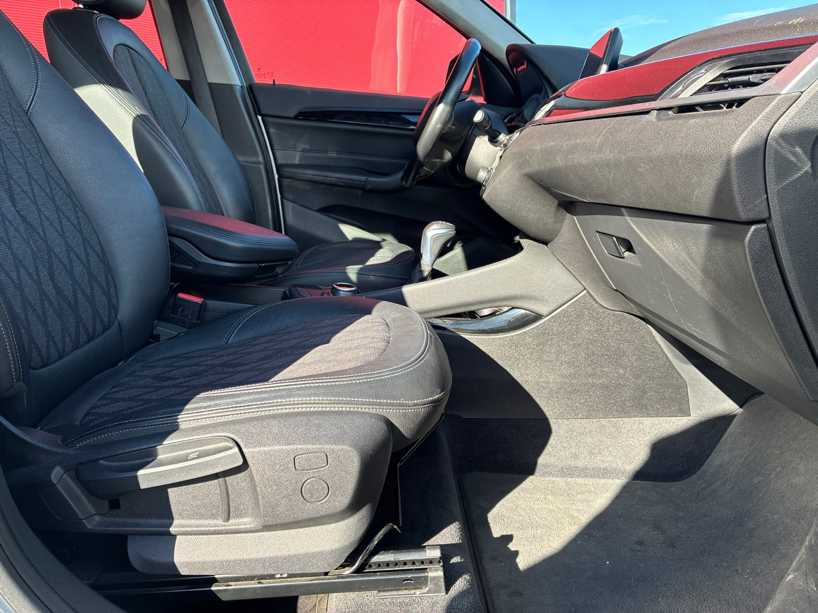 BMW X1 SDRIVE18 d xLine Sport 2.0d Steptronic 150 cv Boîte auto – GARANTIE 12 MOIS — photo 14