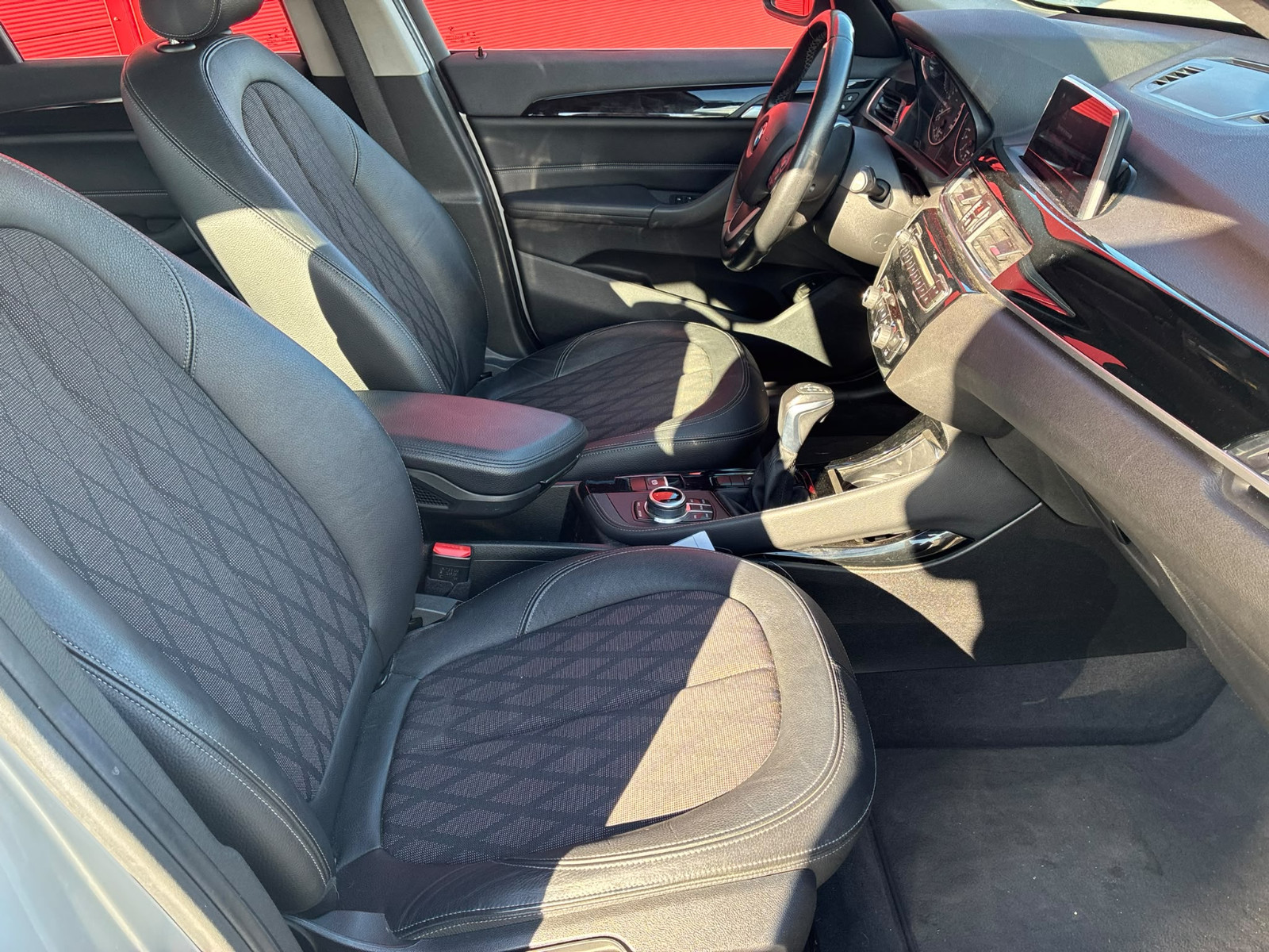 BMW X1 SDRIVE18 d xLine Sport 2.0d Steptronic 150 cv Boîte auto – GARANTIE 12 MOIS — photo 15