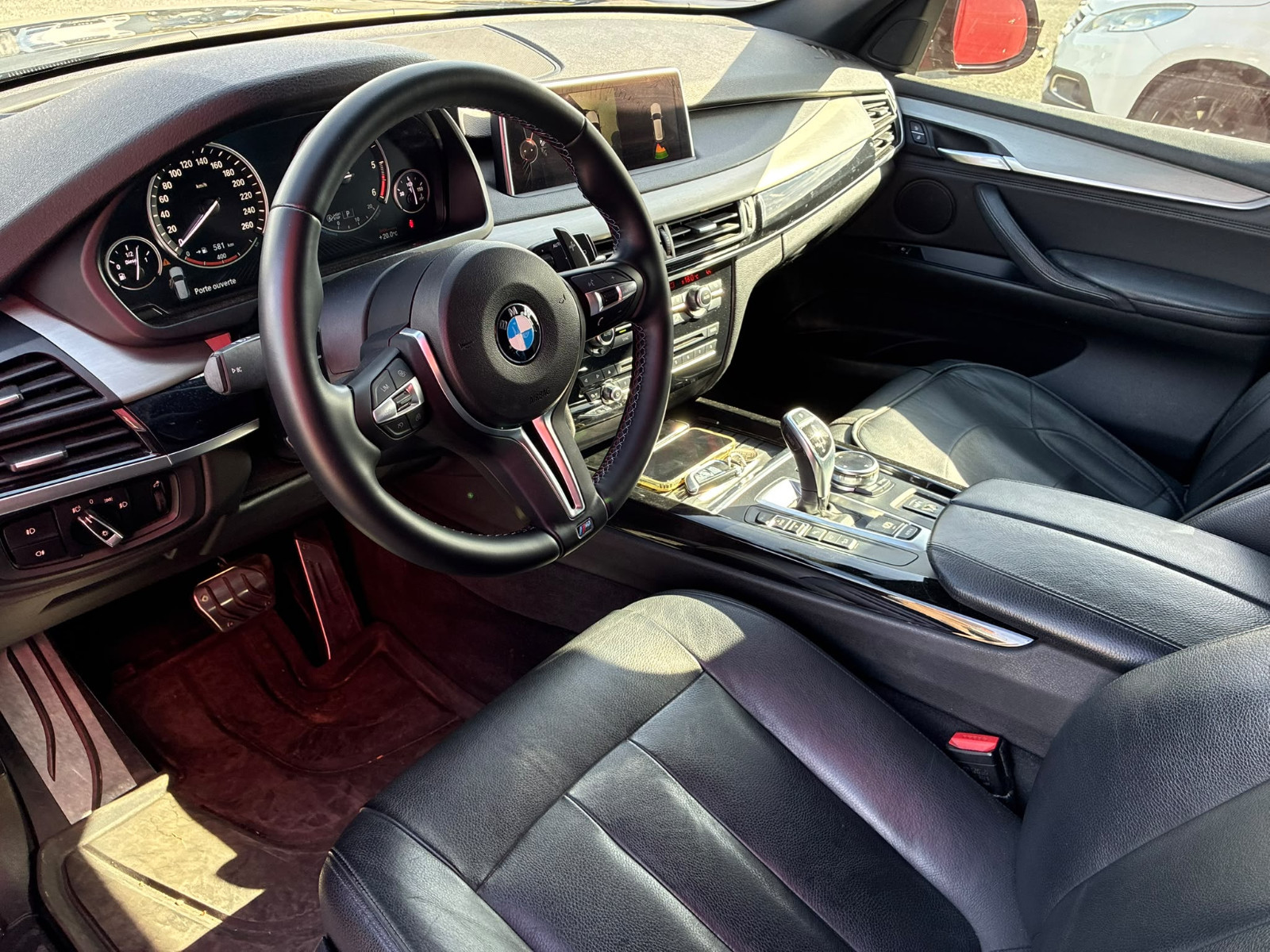 BMW X5 sDrive25d 2.0L 218cv Lounge Sport Pack M – SUIVI BMW – GARANTIE 12 MOIS — photo 12