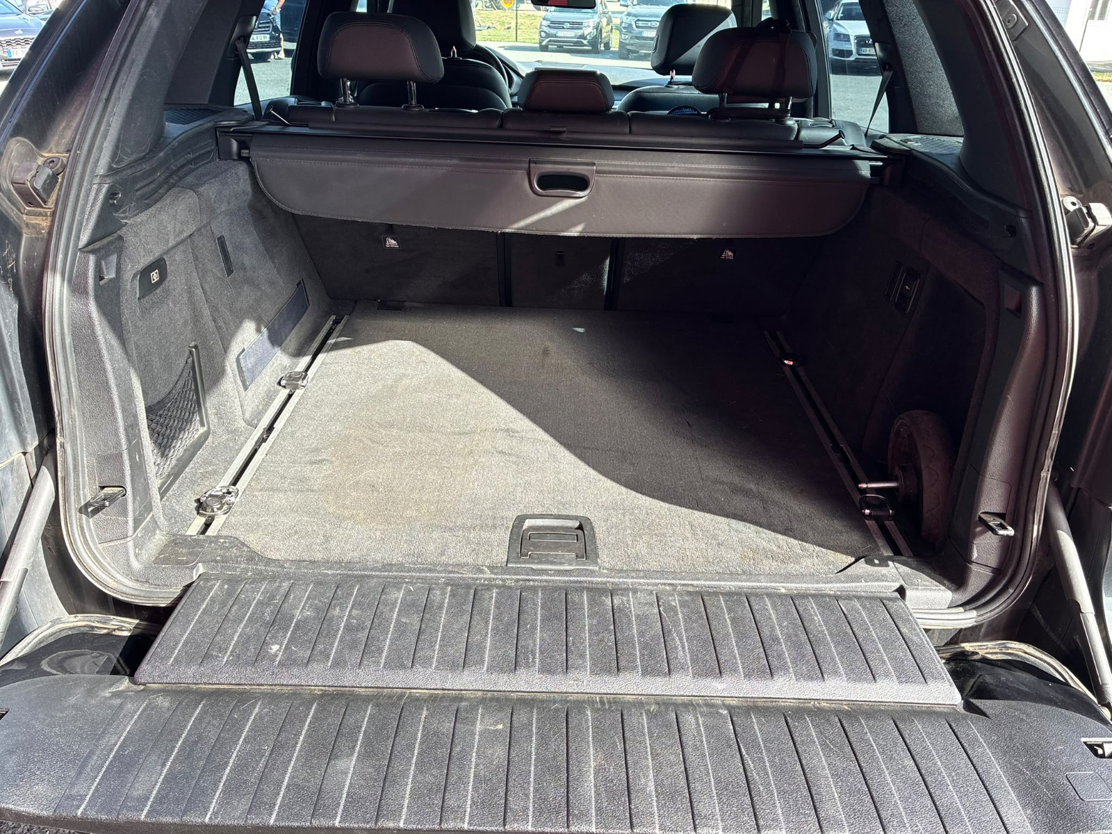 BMW X5 sDrive25d 2.0L 218cv Lounge Sport Pack M – SUIVI BMW – GARANTIE 12 MOIS — photo 36