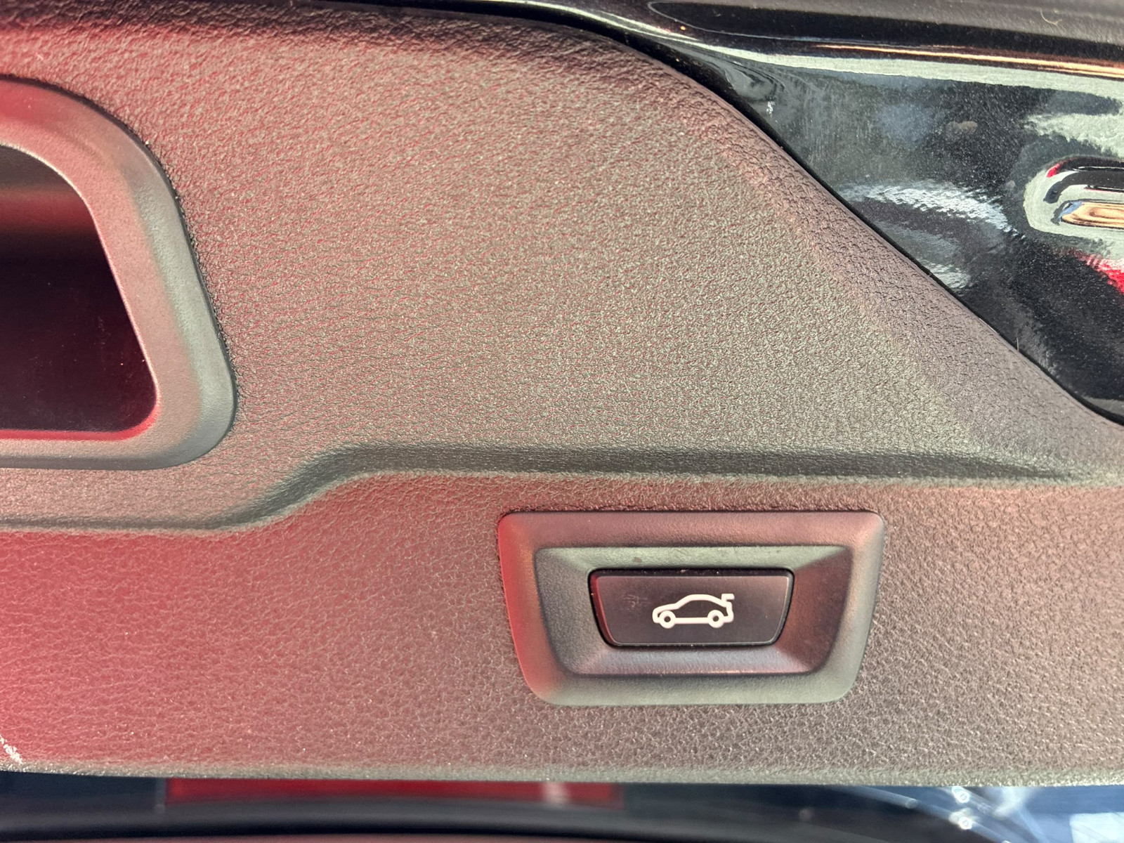 BMW X5 sDrive25d 2.0L 218cv Lounge Sport Pack M – SUIVI BMW – GARANTIE 12 MOIS — photo 38