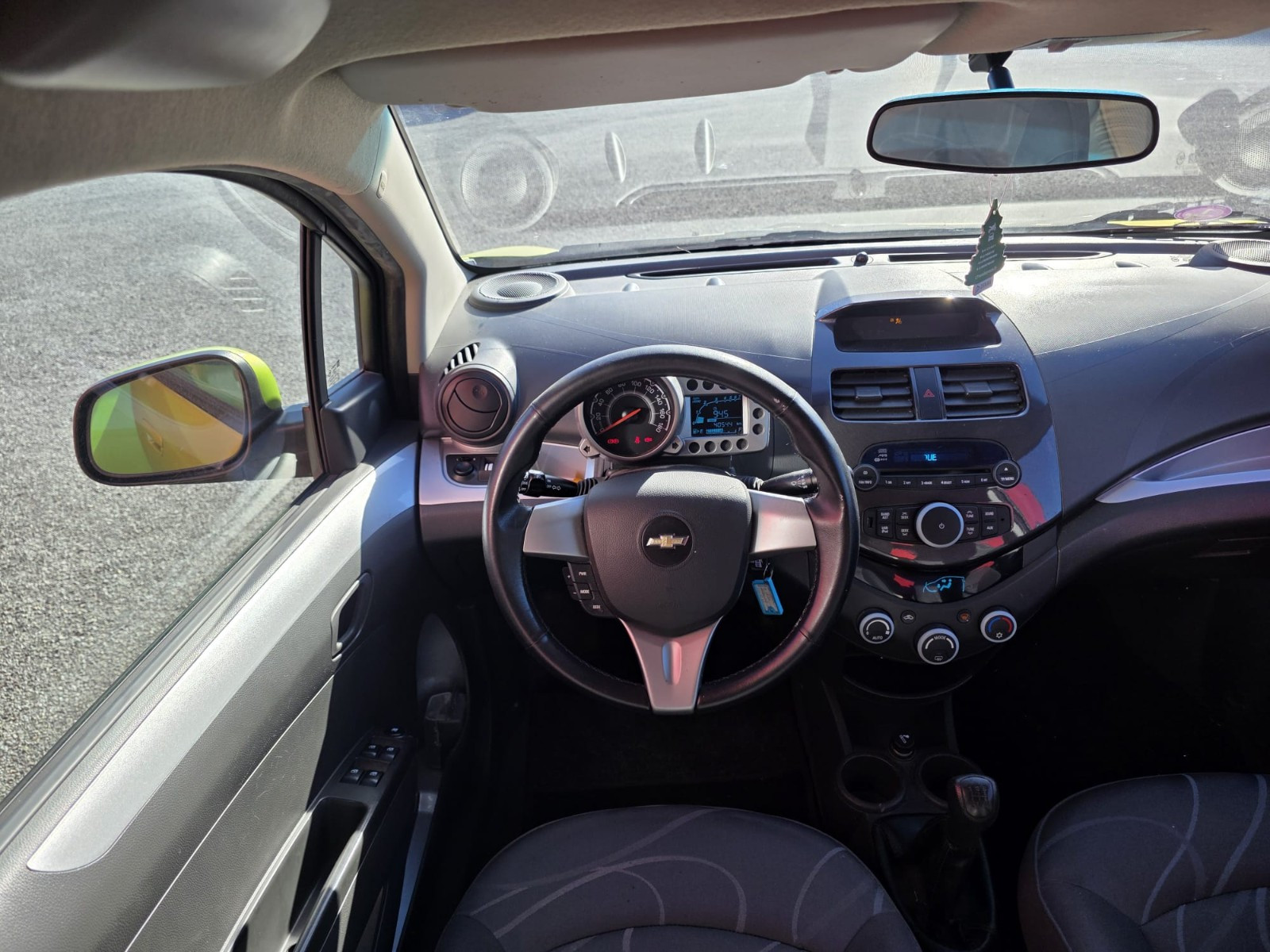 CHEVROLET SPARK 1.2 16v 82 CH 5p -Garantie 12 mois- — photo 18