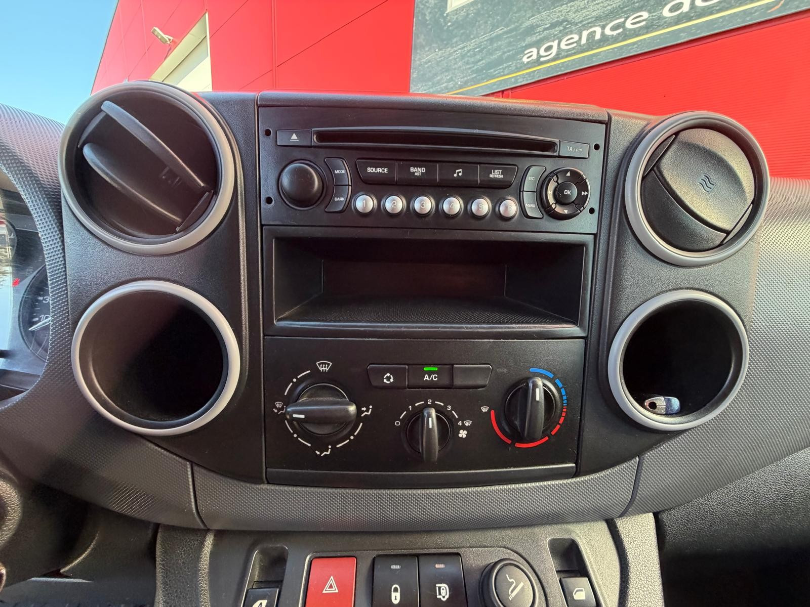 Citroën Berlingo DANGEL 4×2 1.6 HDI 90 CV – GARANTIE 12 MOIS — photo 21
