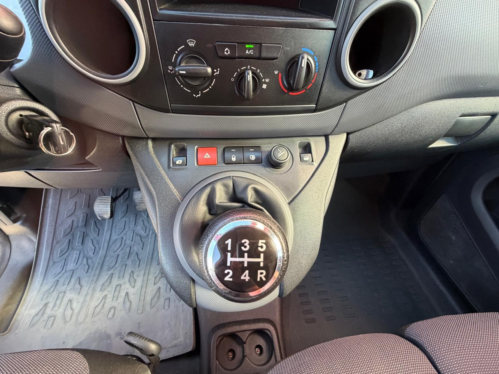 Citroën Berlingo DANGEL 4×2 1.6 HDI 90 CV – GARANTIE 12 MOIS — photo 22