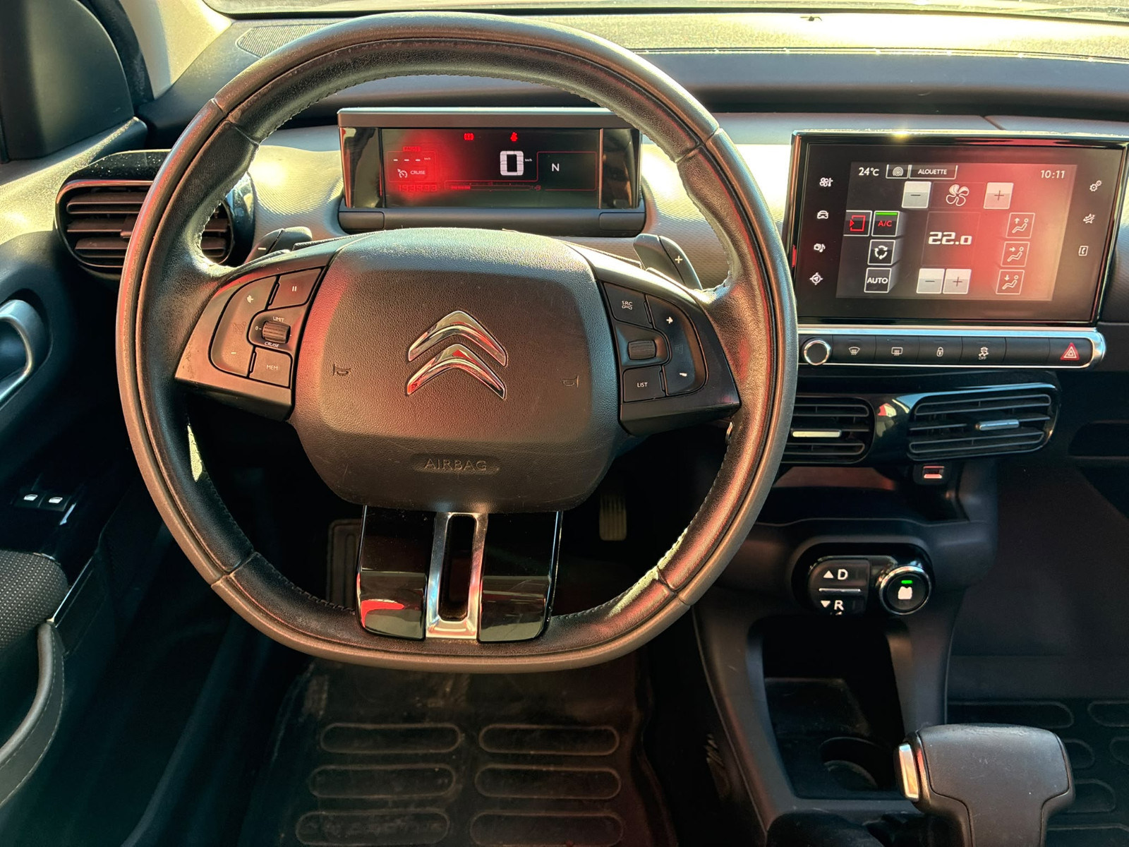 Citroën C4 CACTUS 1.6L BlueHDi 100ch Shine Edition ETG6 – Distribution OK – ATTELAGE – GARANTIE 12 MOIS — photo 21