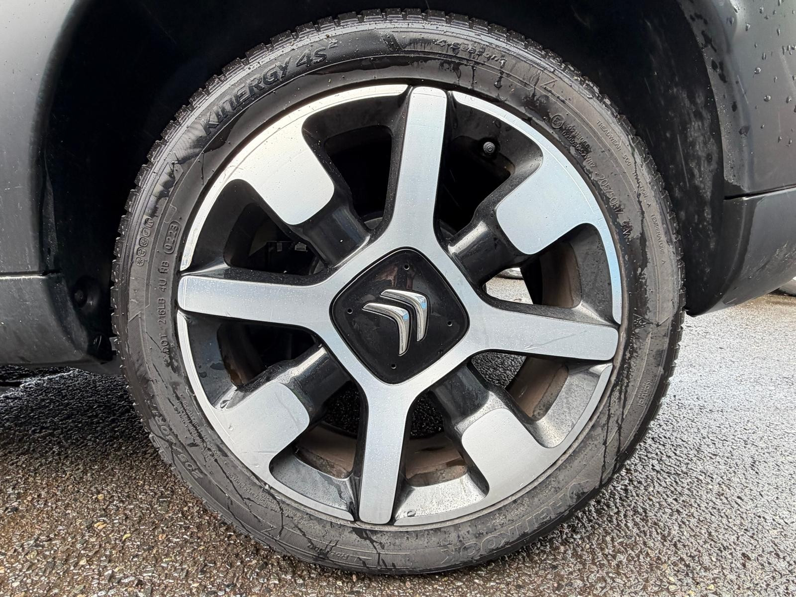 Citroën C4 CACTUS - vue 1