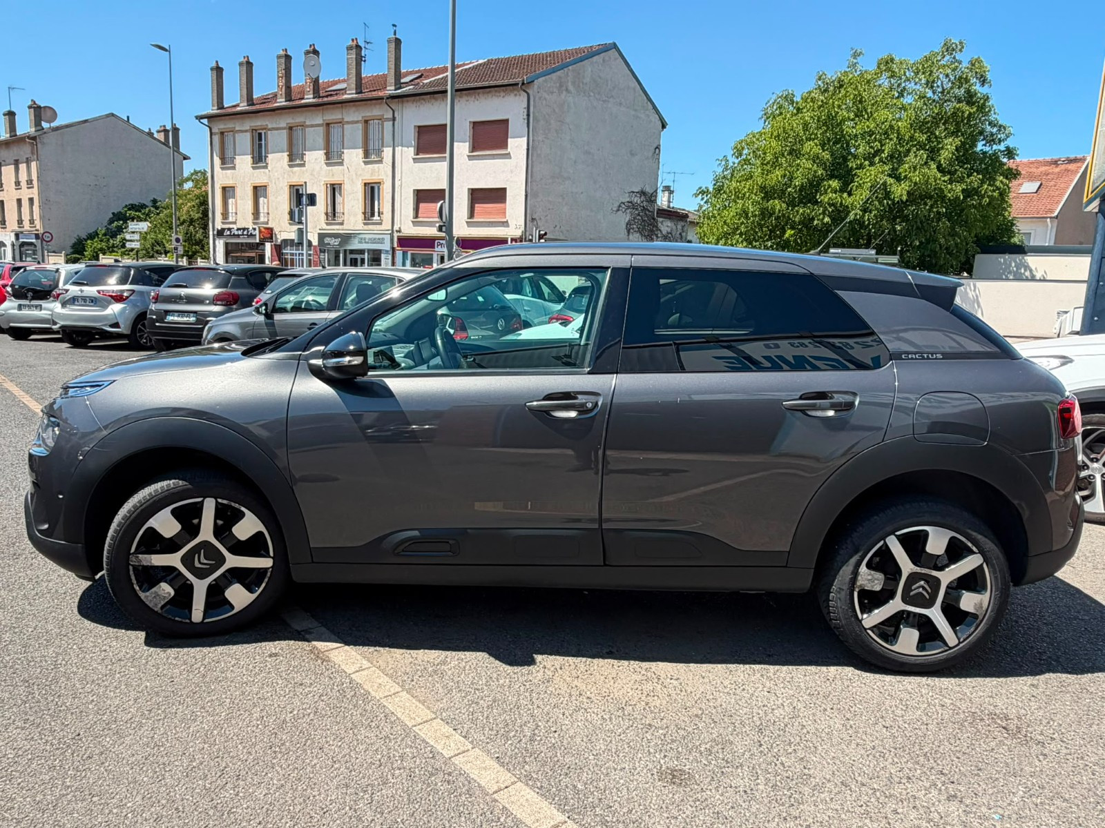 Citroën C4 CACTUS - vue 1